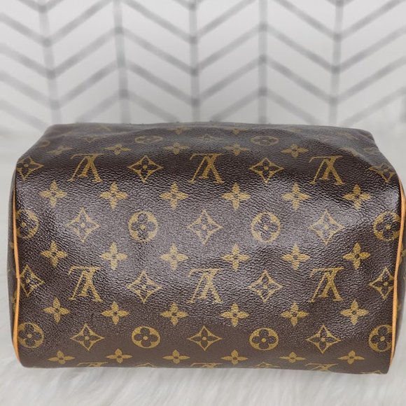 Louis Vuitton Monogram Speedy 25 - Picture 10 of 11